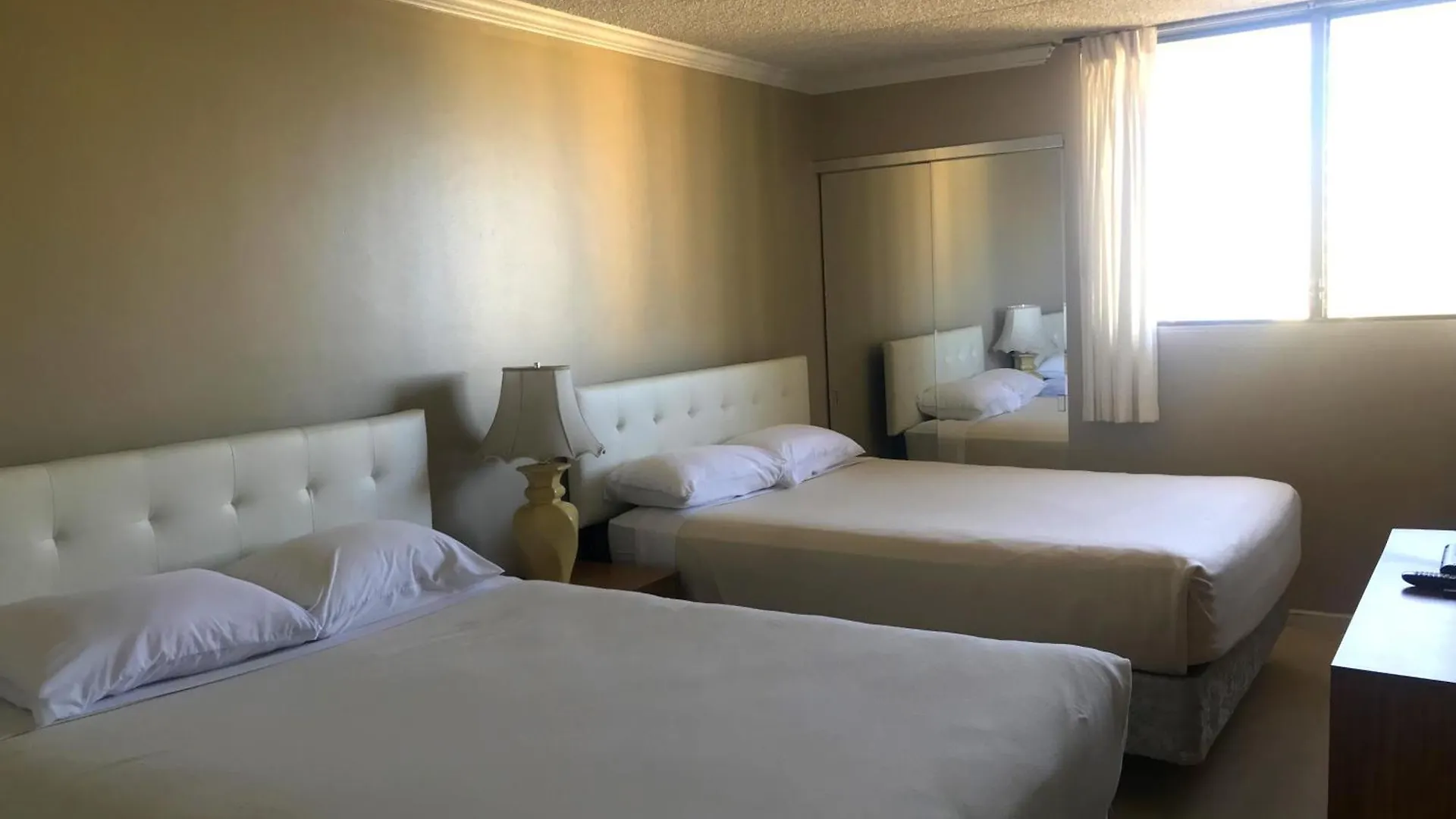 Holiday home Royal Kuhio 1812 - 1Br With Partial Ocean View In The Heart Of Waikiki With Free Parking! Villa Honolulu