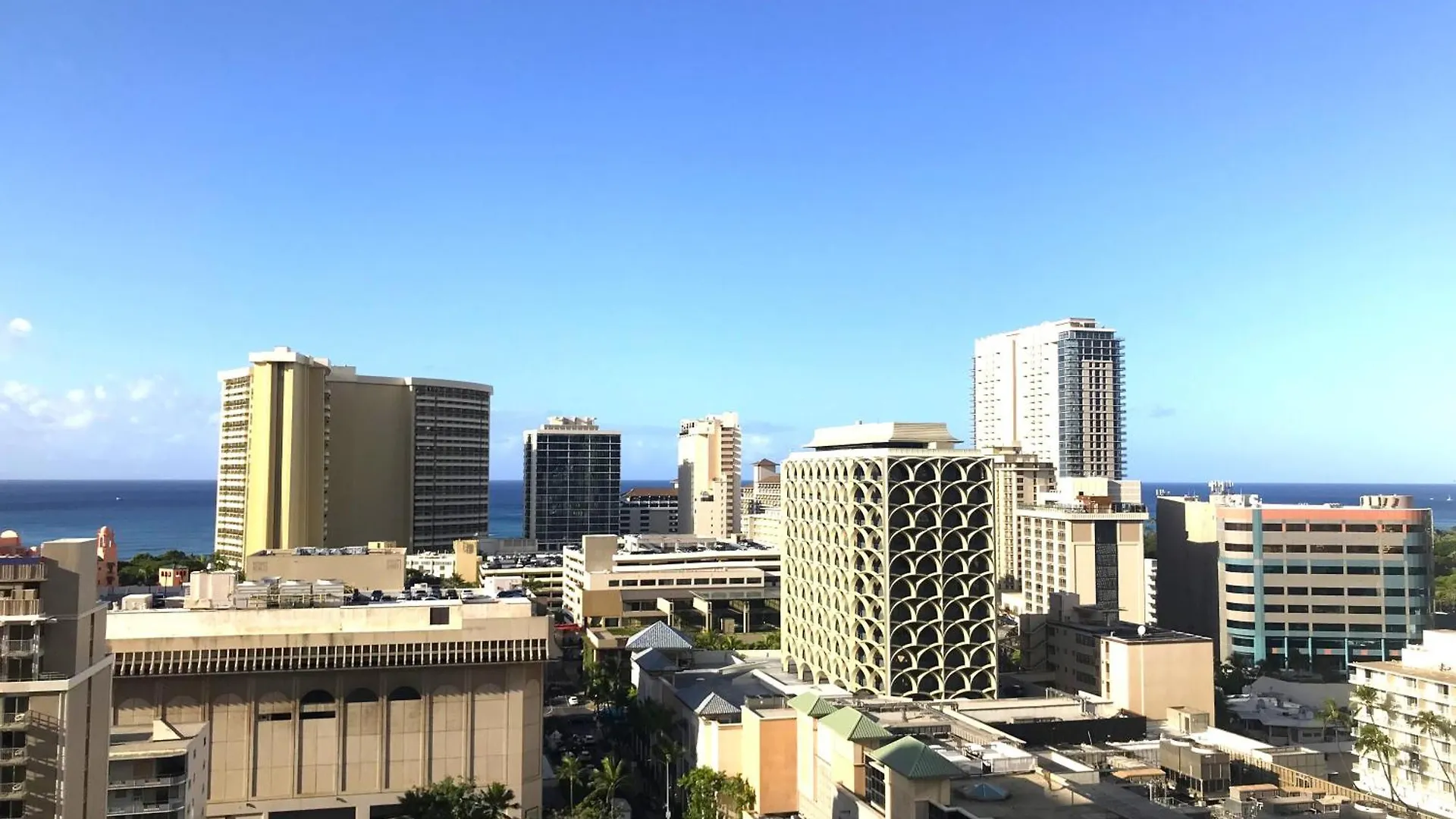 Holiday home Royal Kuhio 1812 - 1Br With Partial Ocean View In The Heart Of Waikiki With Free Parking! Villa Honolulu